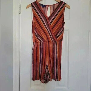 NWOT Apt 9 Small Summer Striped Pattern Romper